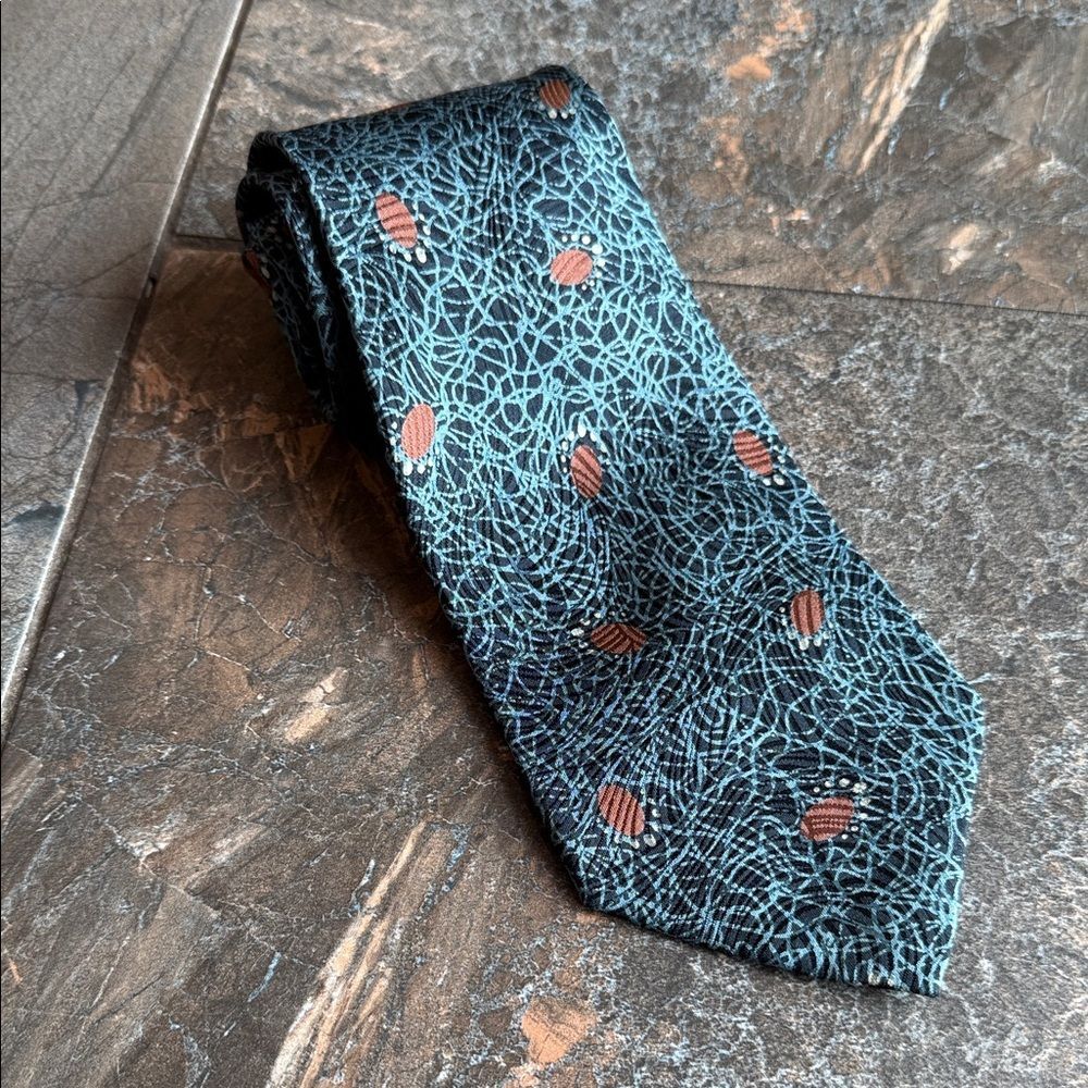 Giorgio Armani Silk Tie Vintage 90’s 100% Pure Silk Tie